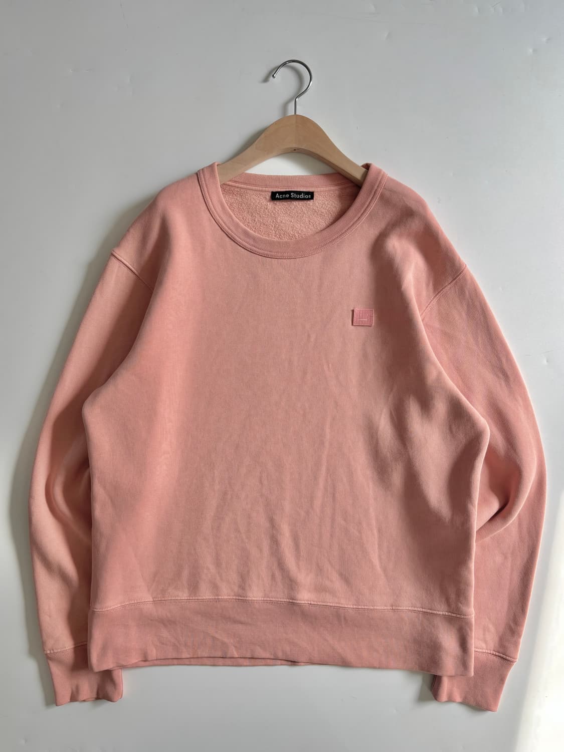 Acne Studios 아크네스튜디오 페어뷰 페이스 핑크 스웻셔츠 상품이미지2