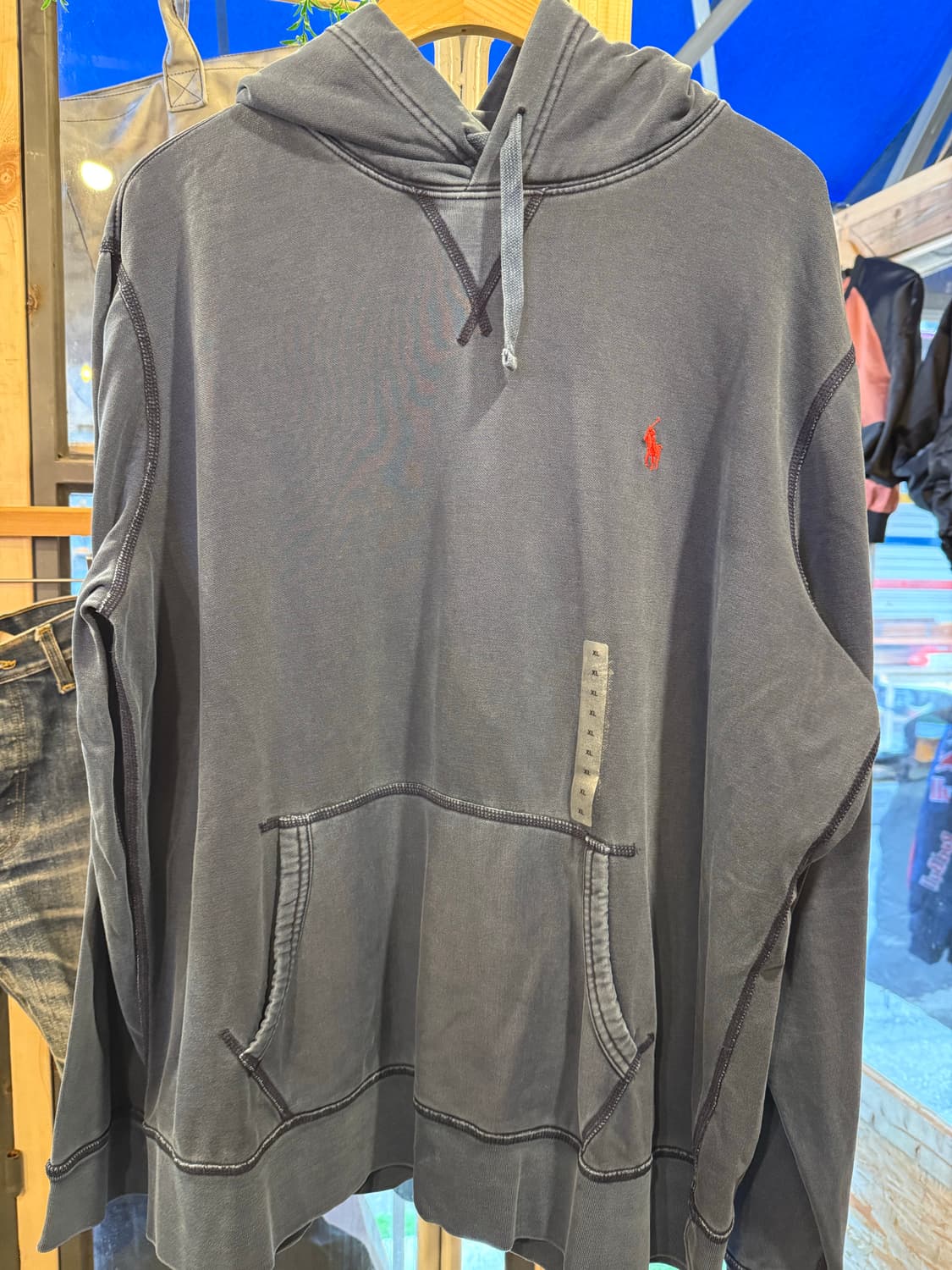 폴로 랄프로렌 레드포니 차콜 피그먼트 후드티 상품이미지1