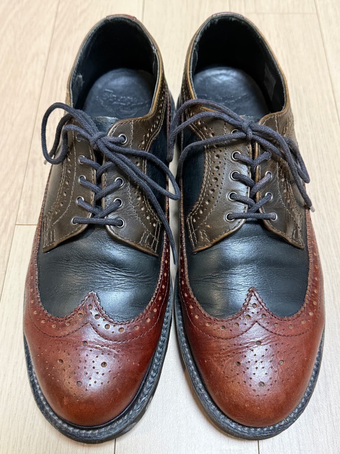 닥터마틴 더비 상품이미지1