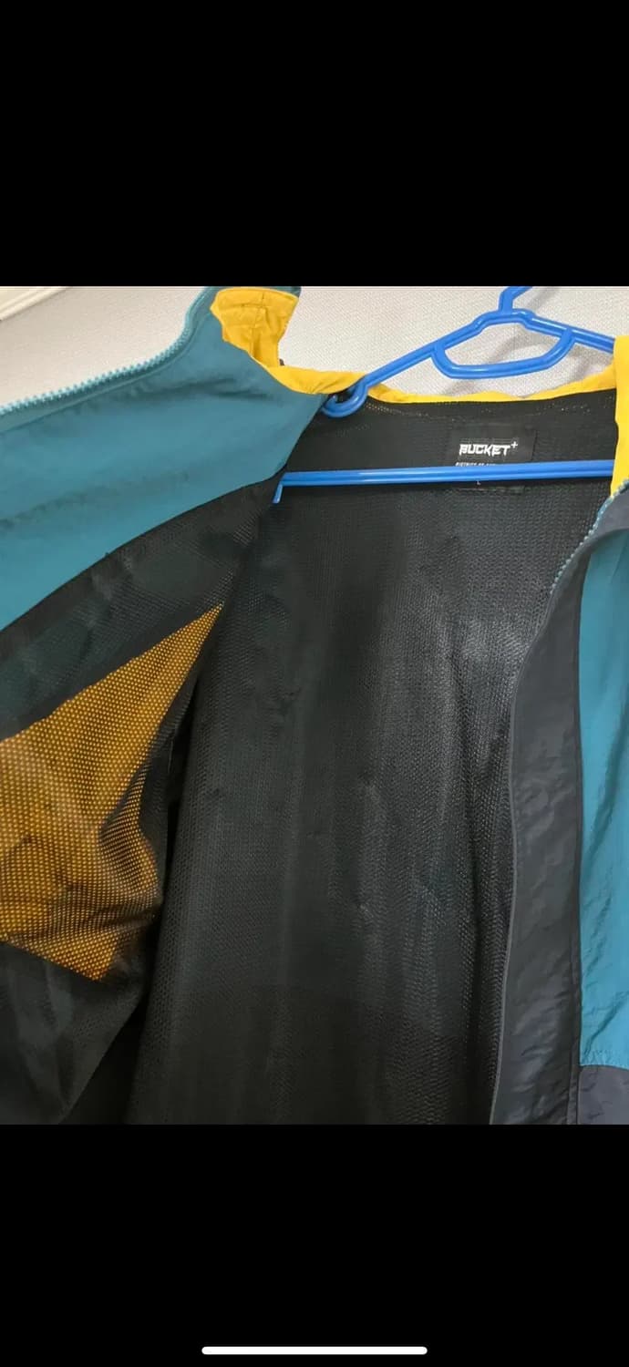 Bucket 바람막이 상품이미지3