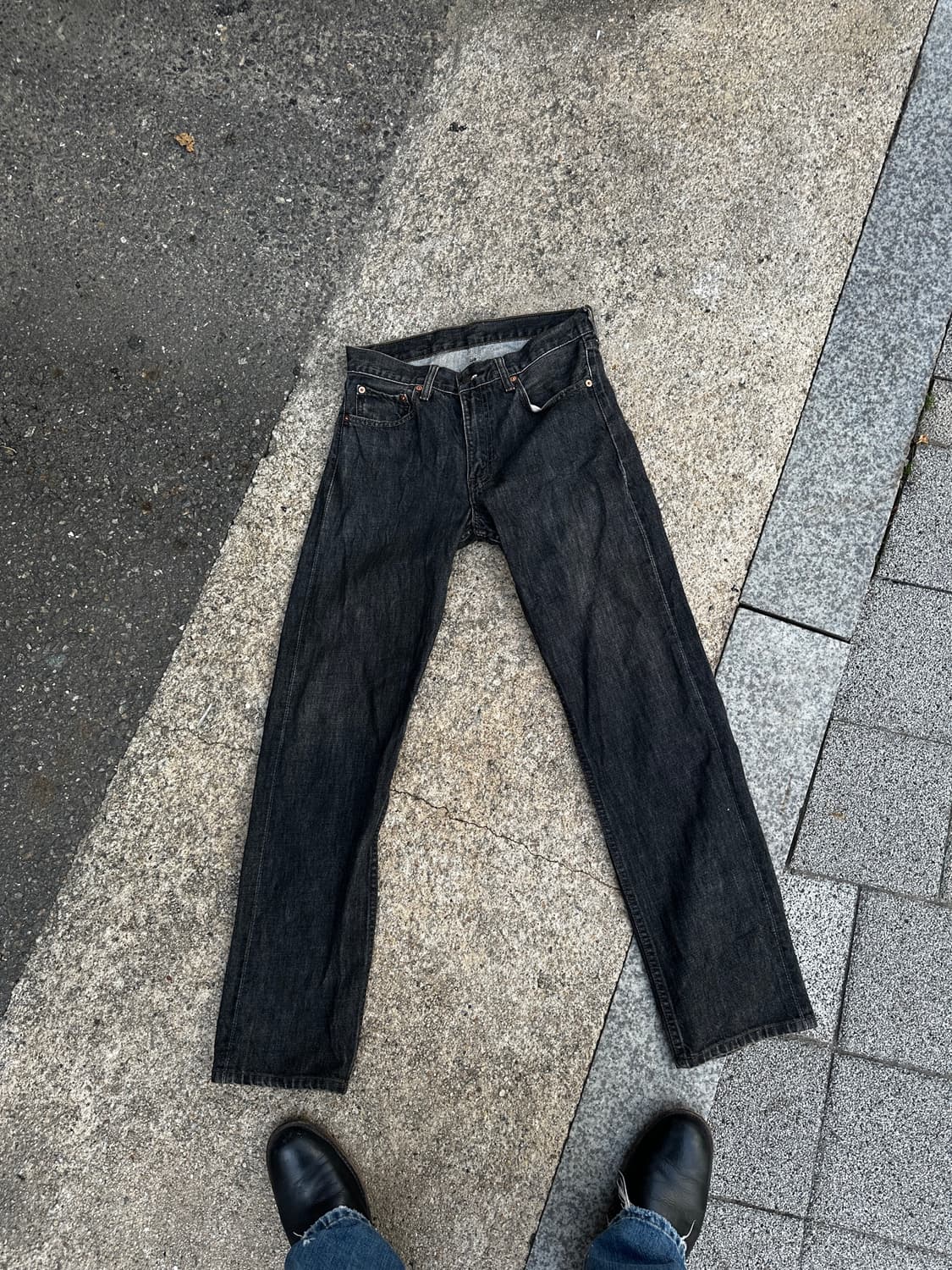 00s Levi’s 505 Black Denim Pants w29 상품이미지2