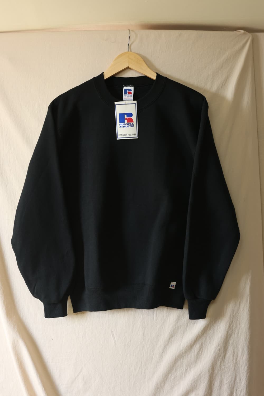 러셀 90s 맨투맨 스웻셔츠 데드스탁 블랙S

 상품이미지1