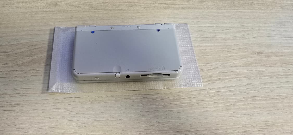 시리얼일치 닌텐도 new 3ds 화이트 박스셋 뉴작다수 충전기포함 상품이미지7