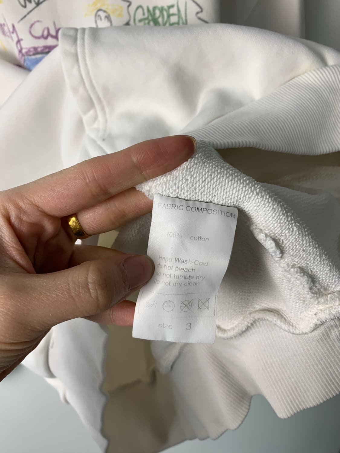 더 뮤지엄 비지터 그래픽 페인팅 후드티 상품이미지5