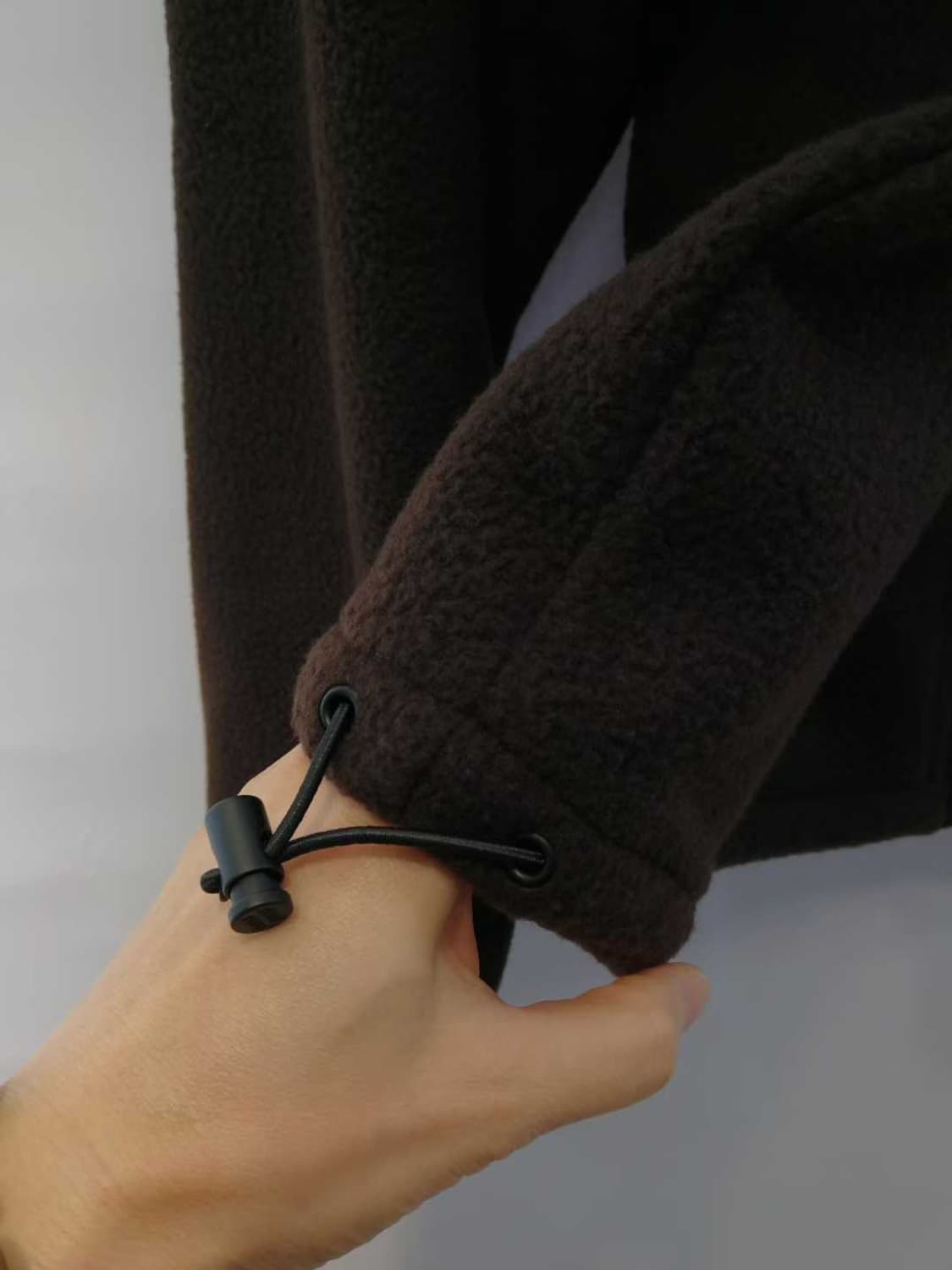 미우미우 후리스 자켓 라지사이즈 판매합니다 상품이미지3