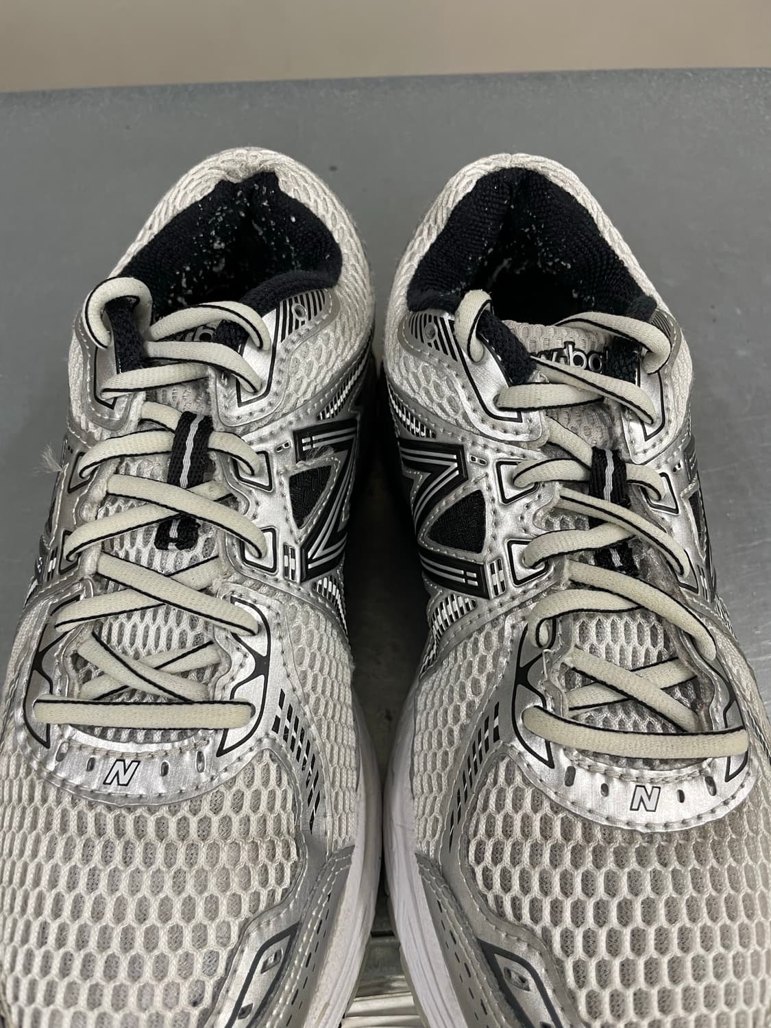 뉴발란스 860v2 화이트 블랙 245 상품이미지8