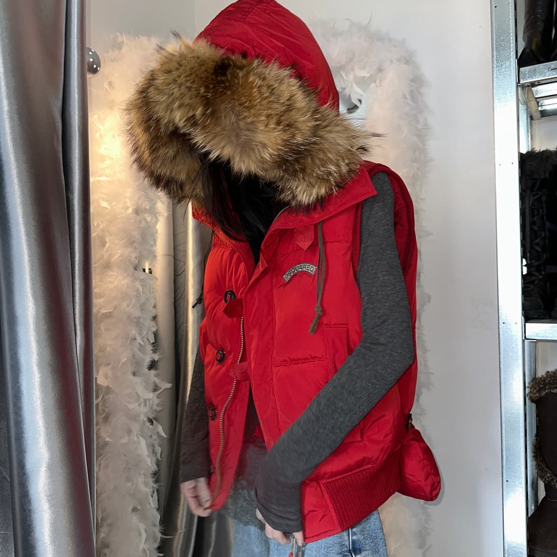 2000s 빈티지 디스퀘이드 퍼 크롭 패딩 베스트 상품이미지9