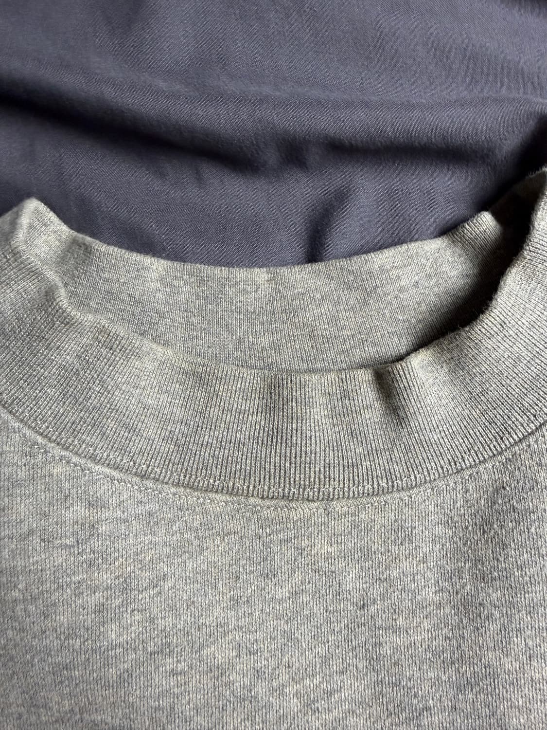 피어 오브 갓 에센셜 23FW 기모 맨투맨 M 상품이미지8