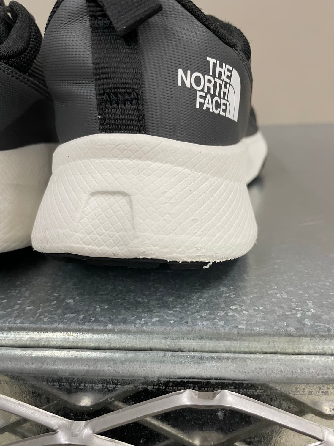 노스페이스 알타메사 블랙 245 상품이미지9