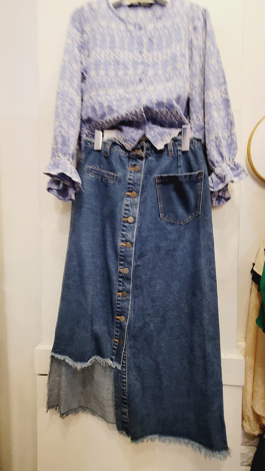 자라 펀칭자수 블라우스. 언발데님 포켓스커트 상품이미지8