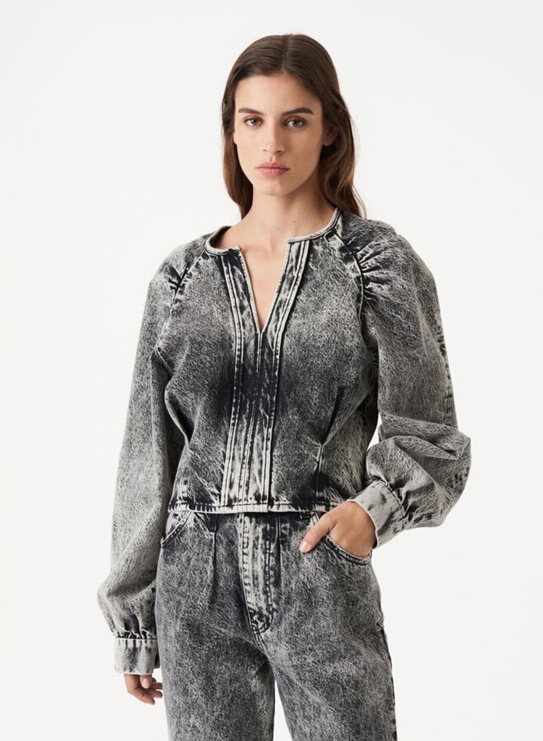 이로 조라 탑 상품이미지8