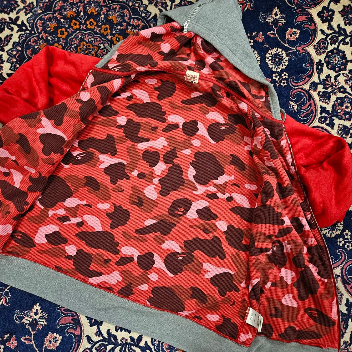 베이프(BAPE) 베이프 로고 컬러블럭 카모 후드집업 L size 상품이미지5