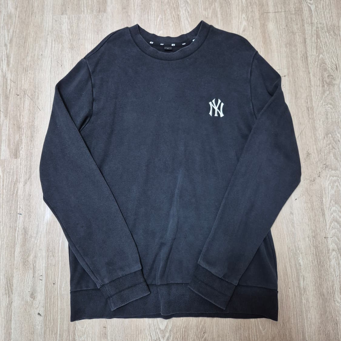 MLB 뉴욕양키스 NY 빅로고 맨투맨 상품이미지1