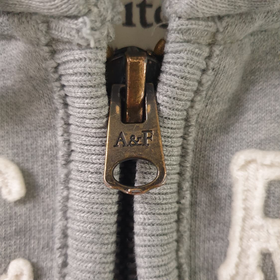[무료배송] Abercrombie Fitch 뉴욕 후드 집업 상품이미지5