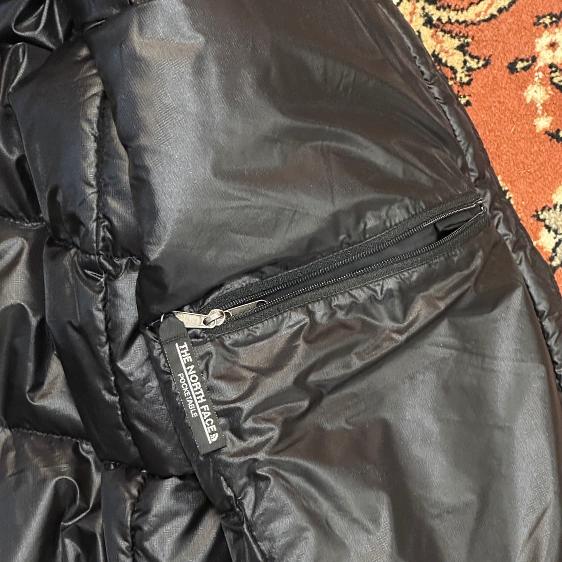 노스페이스 아콘카구아 경량패딩 (L-XL) 블랙 상품이미지7