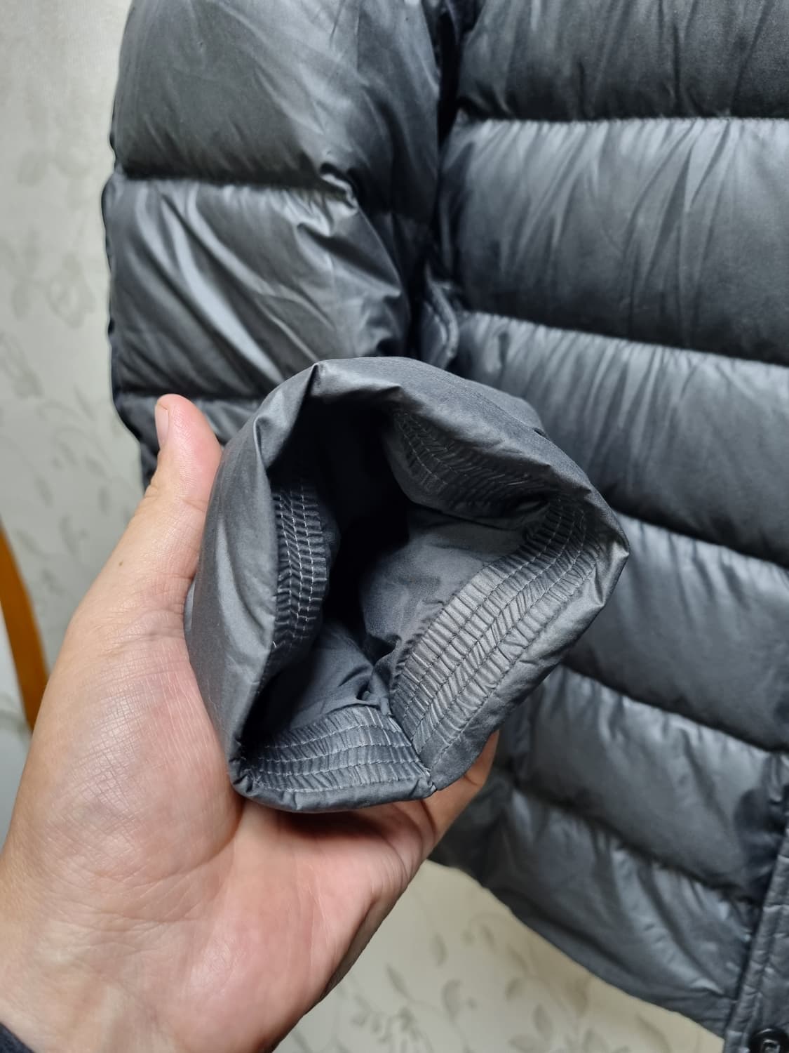 [m/100] 아디다스 포르쉐 콜라보 다운패딩 후디 상품이미지5