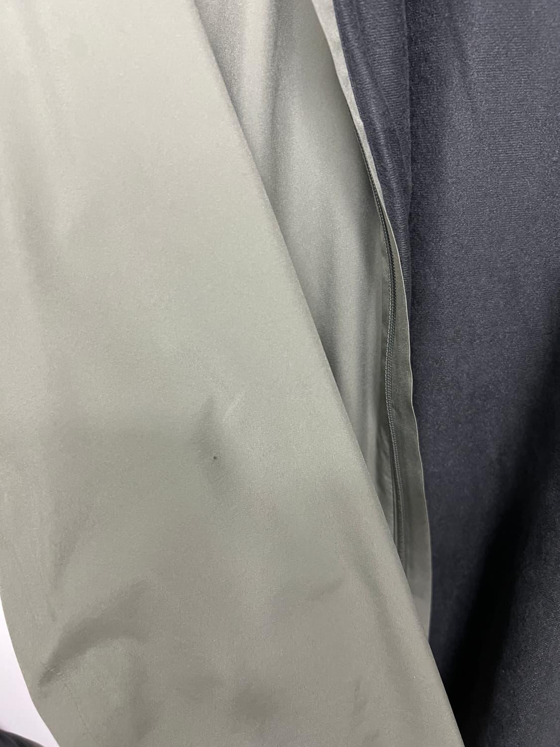 아크테릭스 솔라노 후디 men - m사이즈 상품이미지3