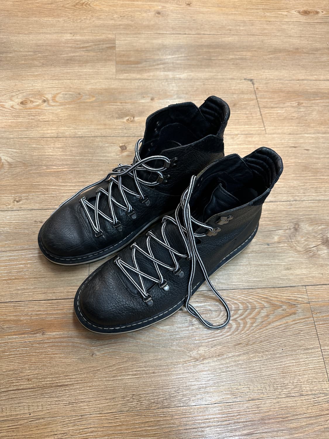 요지야마모토 레더 마운틴 슈즈 상품이미지1