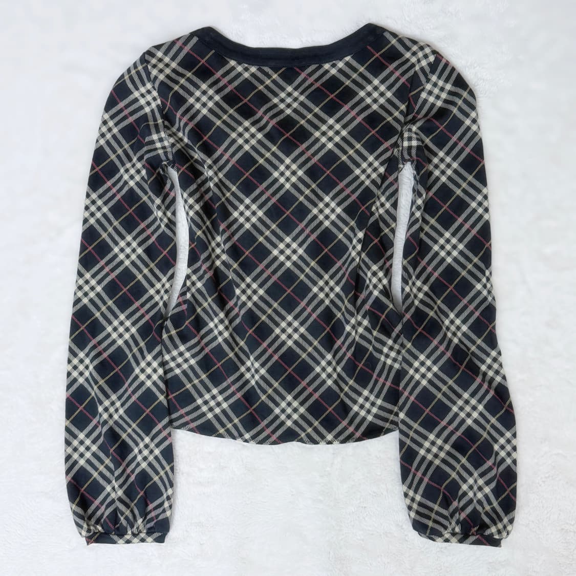 Burberry 블루라벨 오네갸루 노바체크 오프숄더 블라우스 ≽^•⩊•^ 상품이미지6
