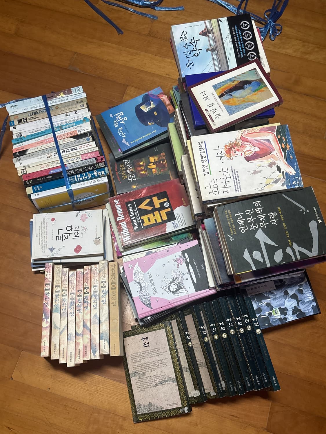 일괄) 150권 도서 책 일괄 인테리어 소품 외 읽기용 상품이미지1