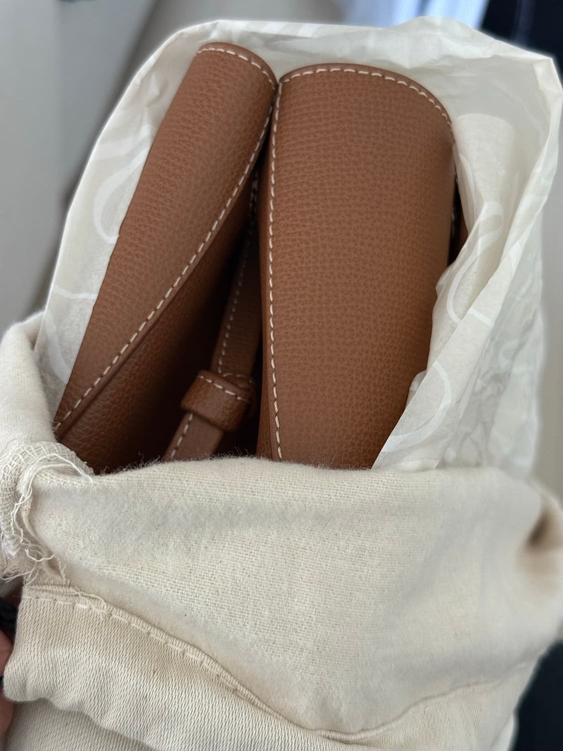 폴렌느 심 미니 카멜 미개봉 상품이미지4