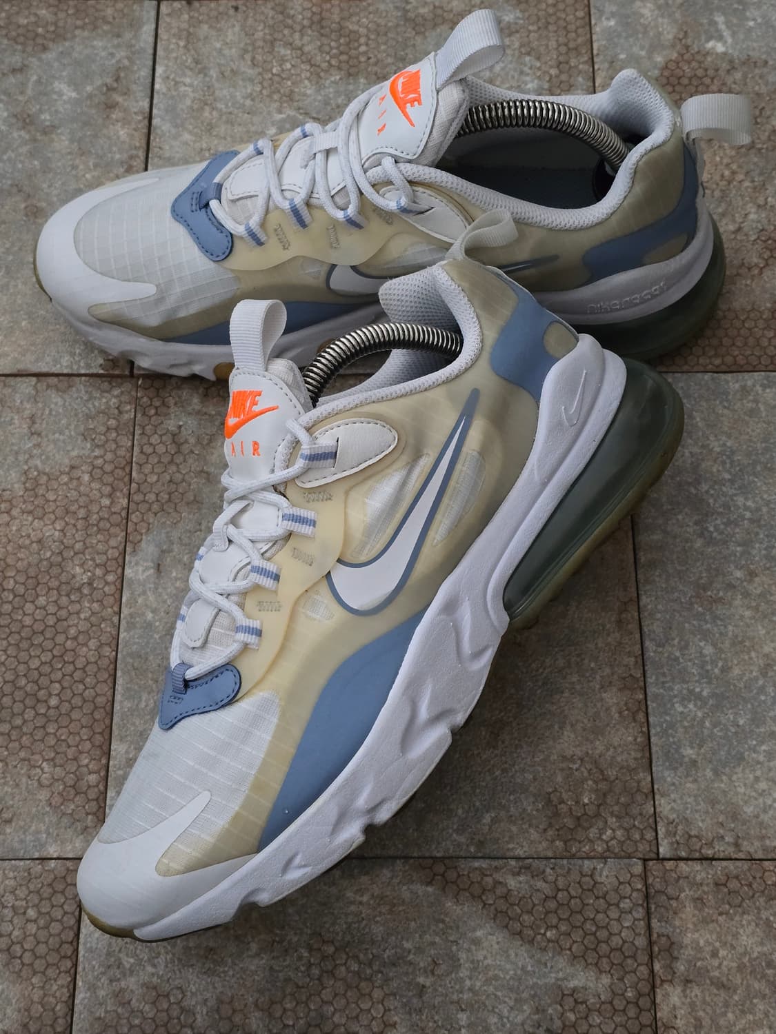 (240)나이키 에어맥스 270 리액트 se 인디고 포그 상품이미지2