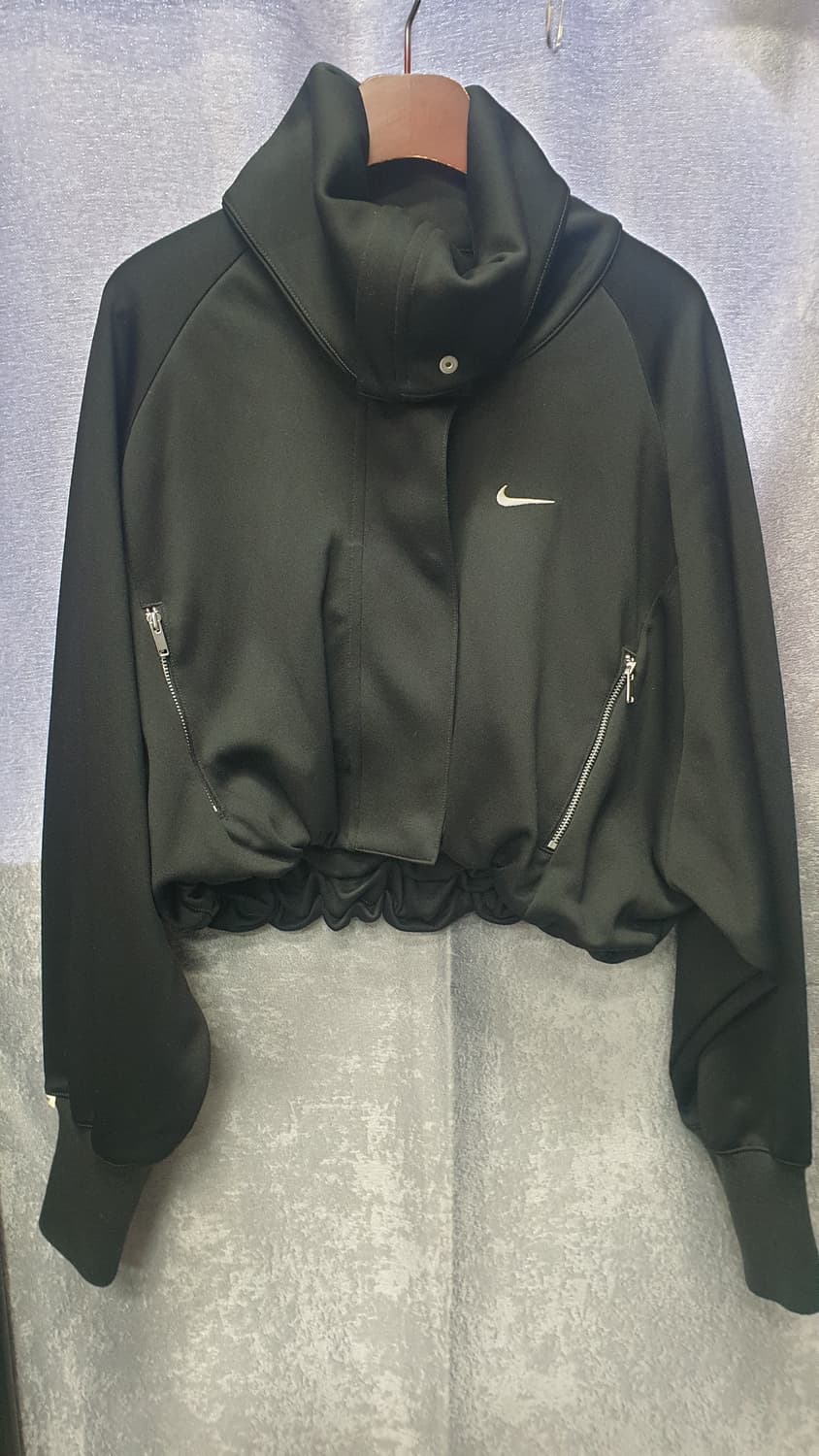 나이키 여성 블랙 오버핏크롭 자켓 M 상품이미지2