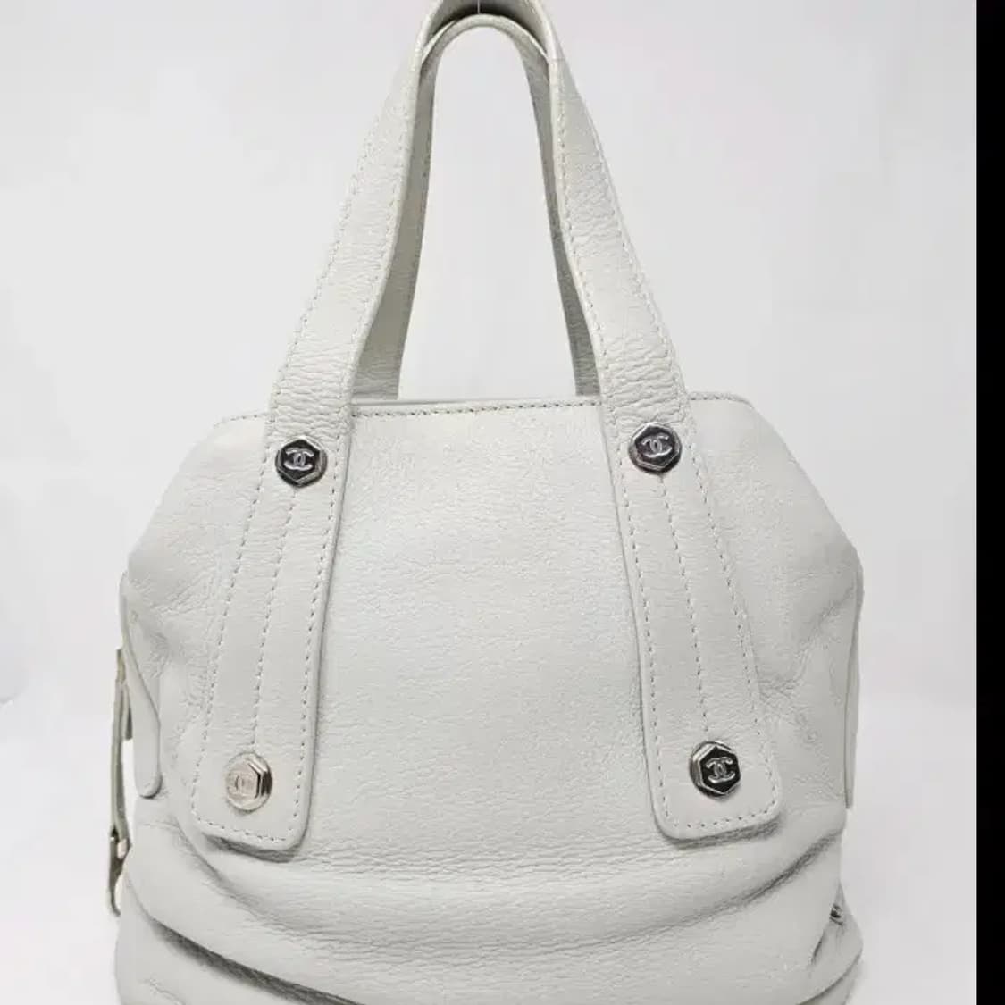 정품 샤넬 가죽 토트백 상품이미지4