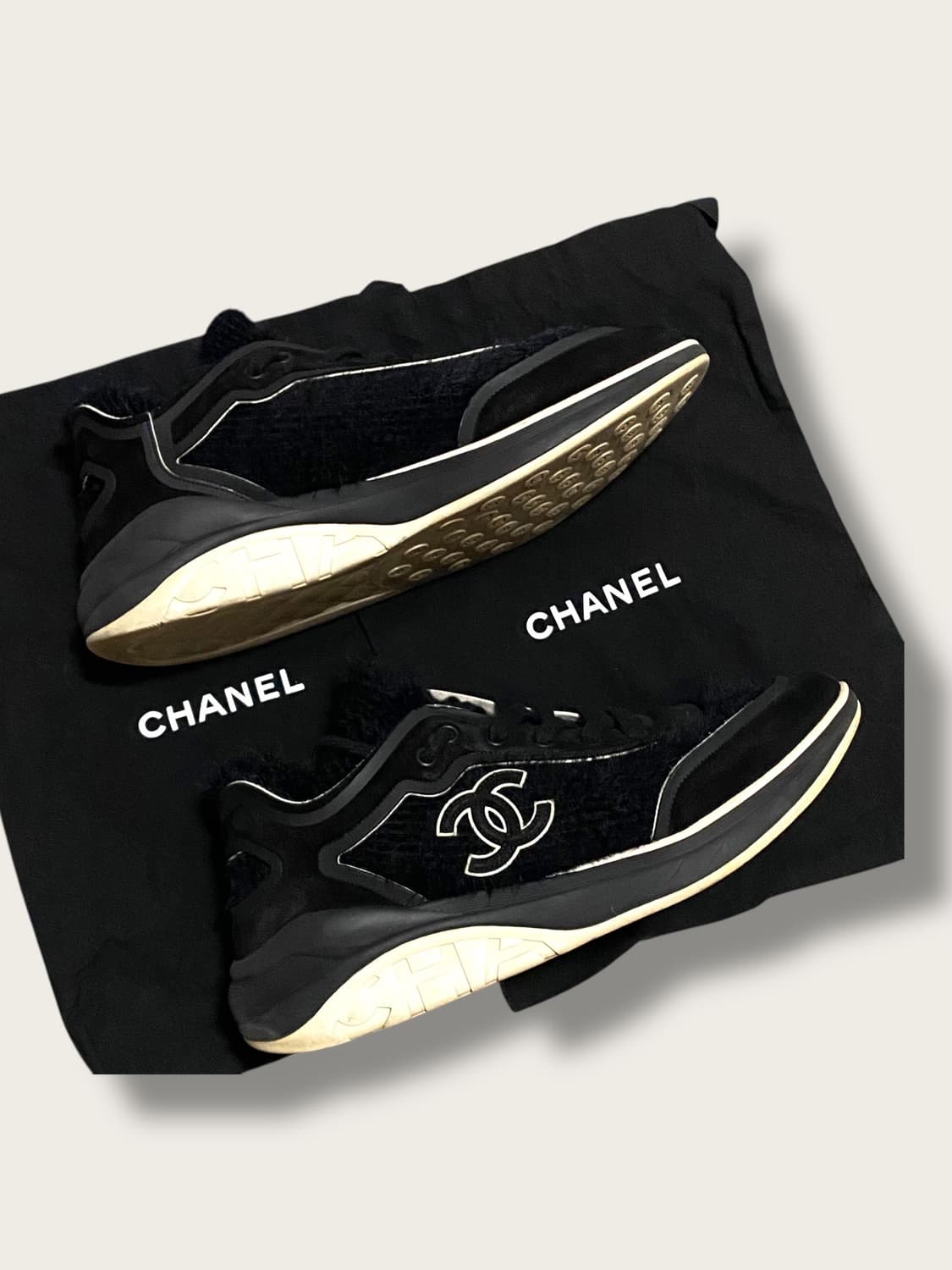 샤넬 트위드 스니커즈 42 상품이미지4