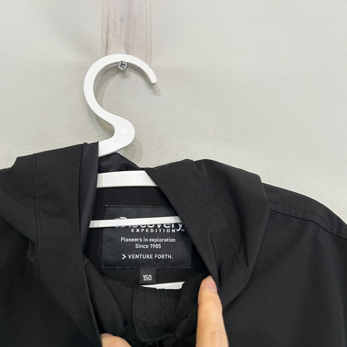 디스커버리 23SS 키즈 바람막이 150 블랙 상품이미지2