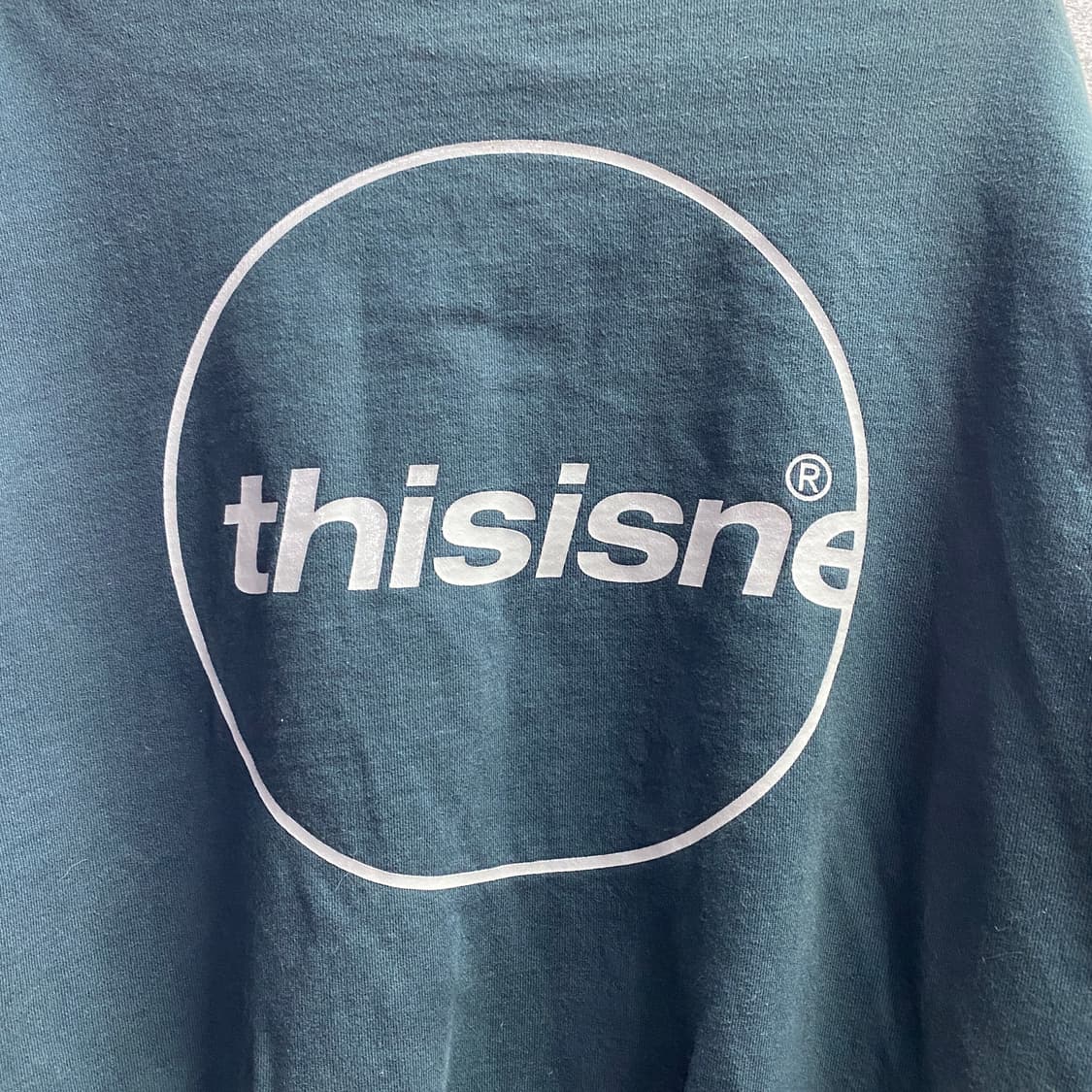 디스이즈네버댓 백로고 딥그린 반집업 맨투맨 B3557 상품이미지3