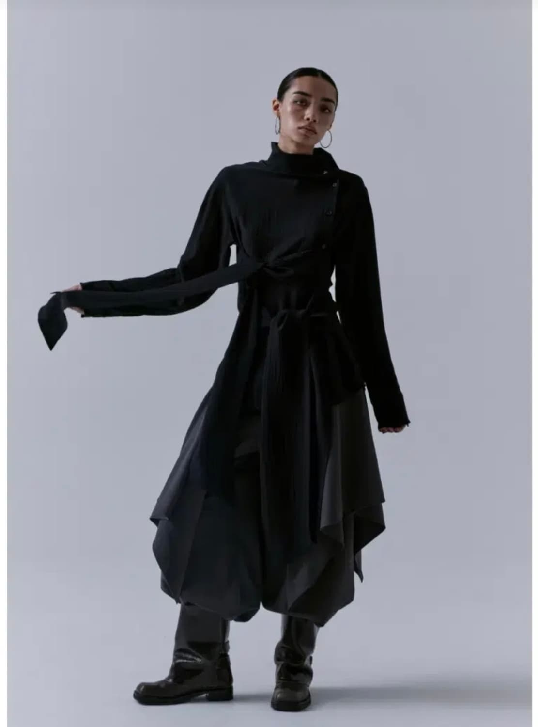 트리밍버드 3-way High-neck Wrap Blouse 상품이미지1