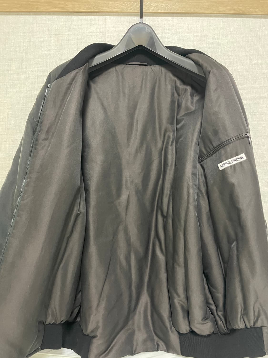 Kaptain Sunshine의 실크 봄버 자켓 40사이즈 상품이미지6