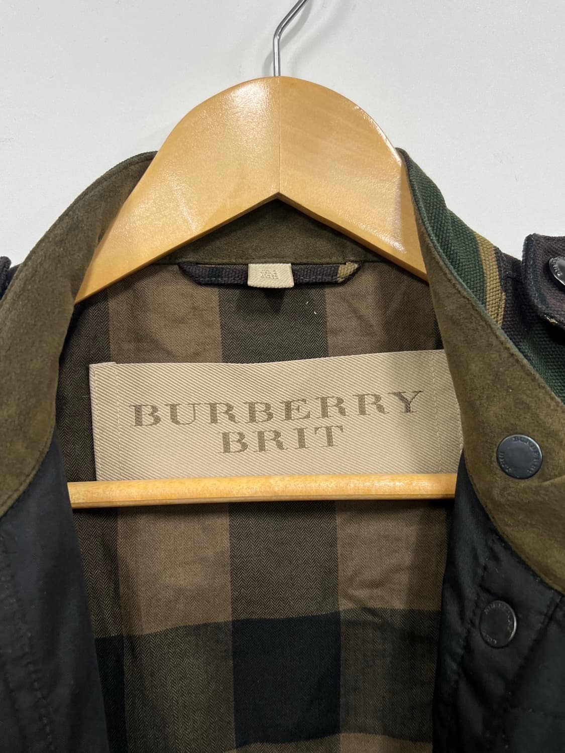 버버리 카모플라쥬 안감 체크 야상 자켓 상품이미지4