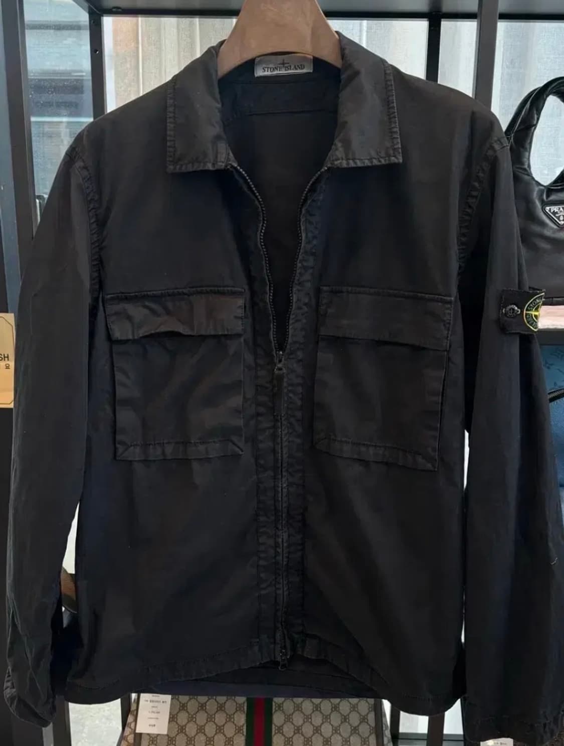 [급] 22FW 스톤아일랜드 투포켓 오버셔츠 자켓 블랙 상품이미지1