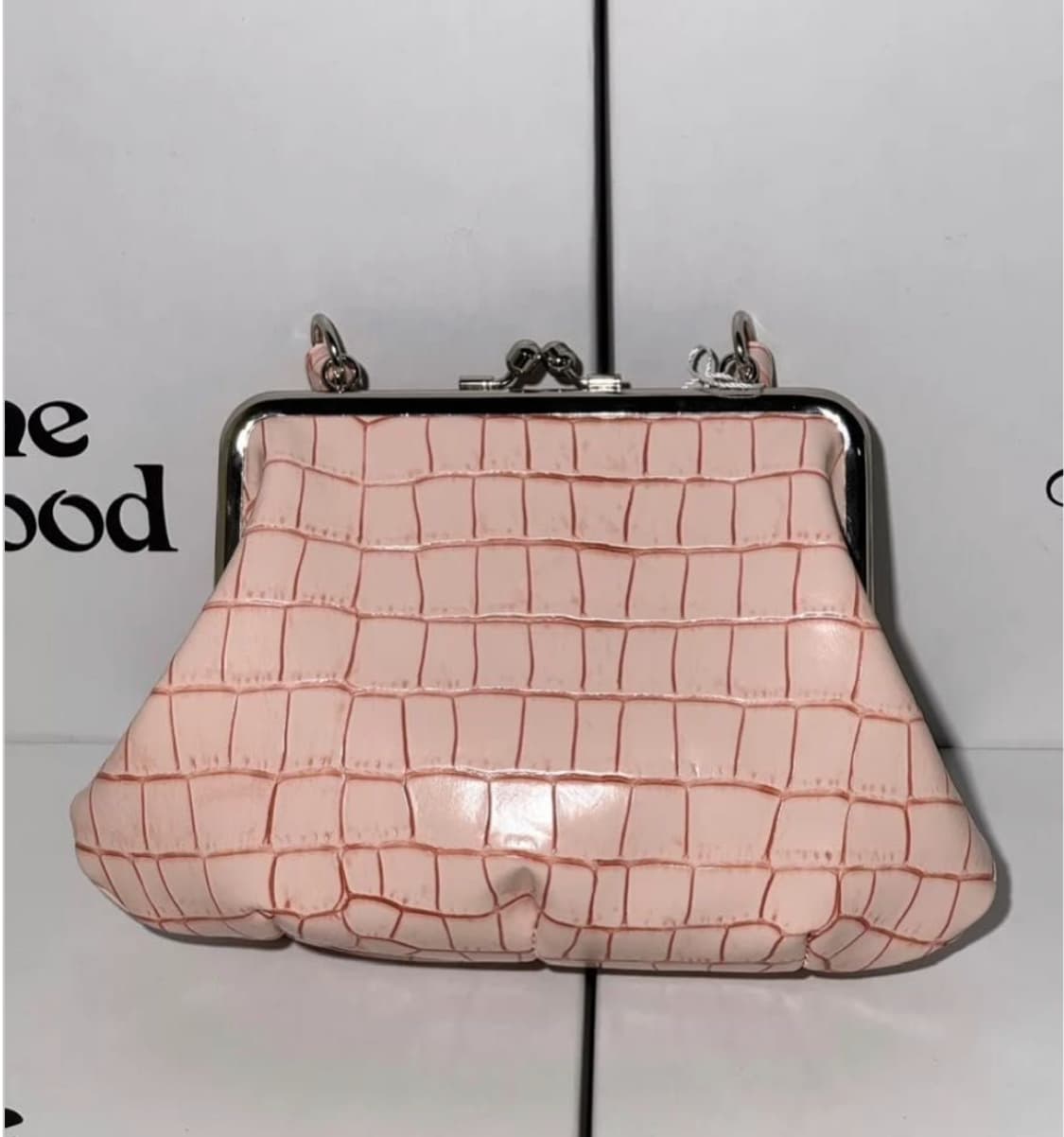 비비안웨스트우드 아카이브 핑크 레더 orb 은장 핸드 체인 크로스백 상품이미지3