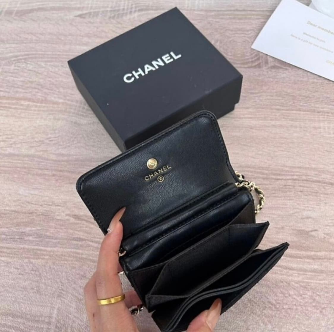 샤넬 뷰티 까멜리아 카드지갑 미니백 상품이미지4