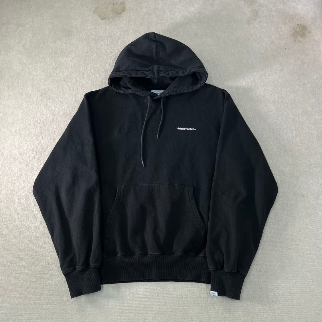 100 디스이즈네버댓 백로고 후드티 상품이미지2