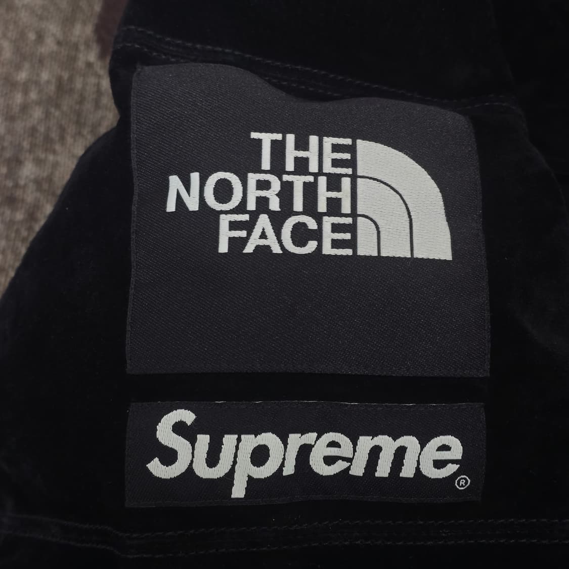 슈프림 노스페이스 슈노 스웨이드 눕시 패딩 자켓 M사이즈 상품이미지6