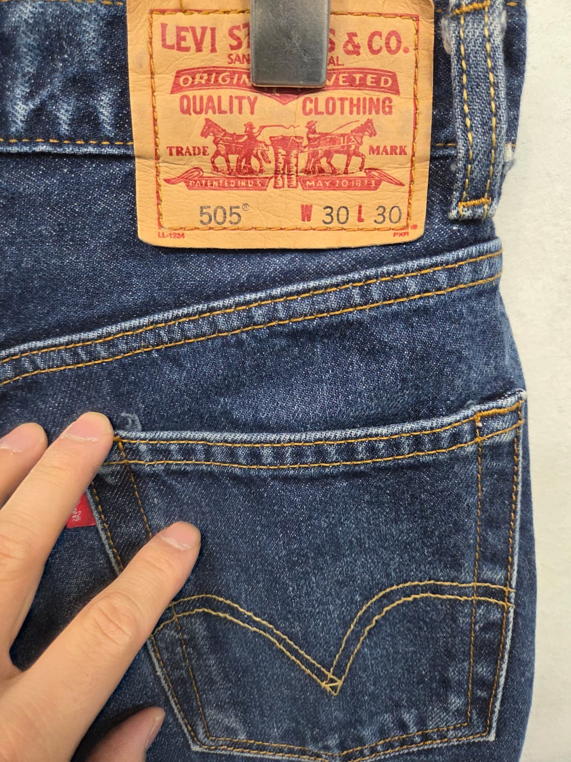리바이스 빈티지 505 레귤러핏 데님팬츠 30 상품이미지3