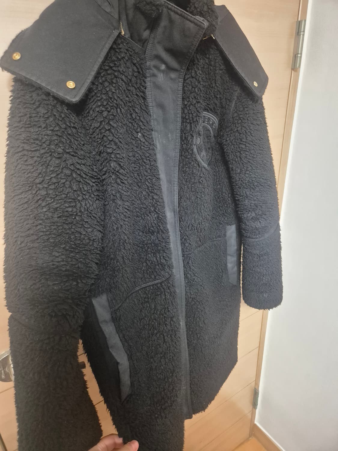 버버리 후디드 플리스 코트 상품이미지5