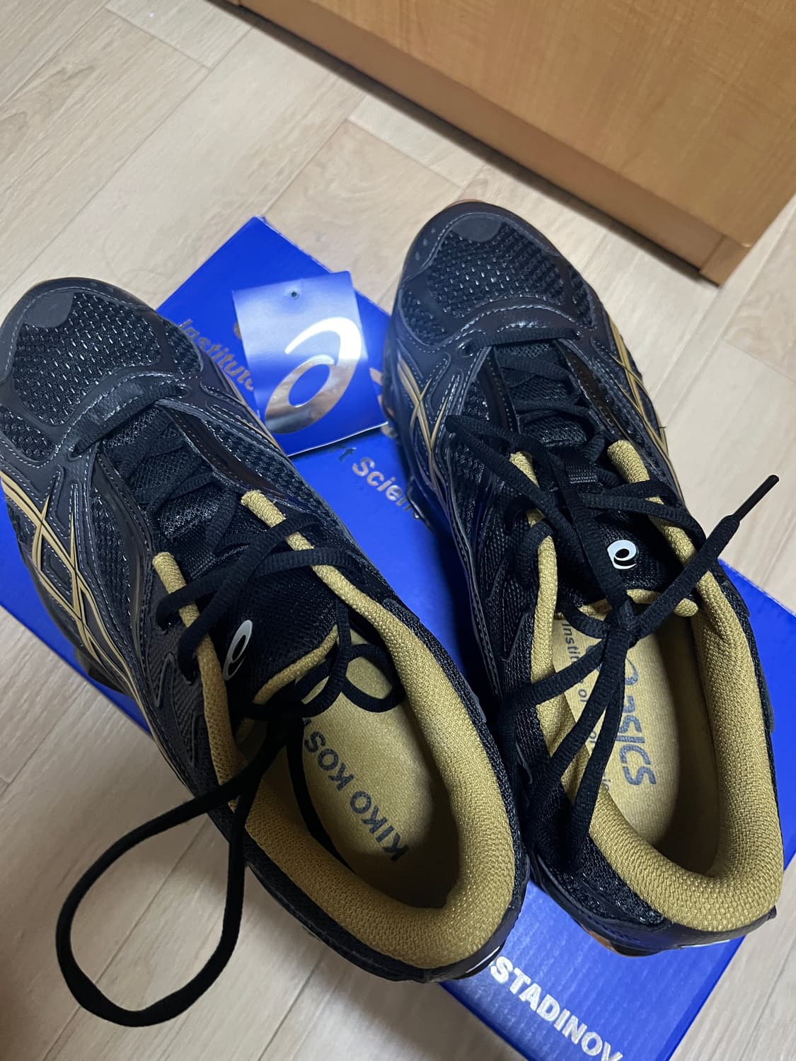 275) 아식스 x 키코 젤 퀀텀 지엔치아 상품이미지1