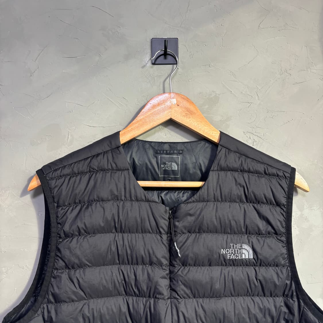 노스페이스 시티 구스다운 패딩 조끼 상품이미지2