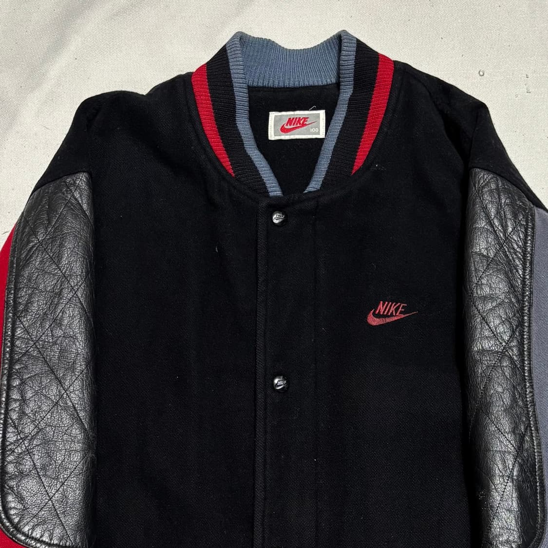 100 나이키 90s 울 바시티 자켓 상품이미지1