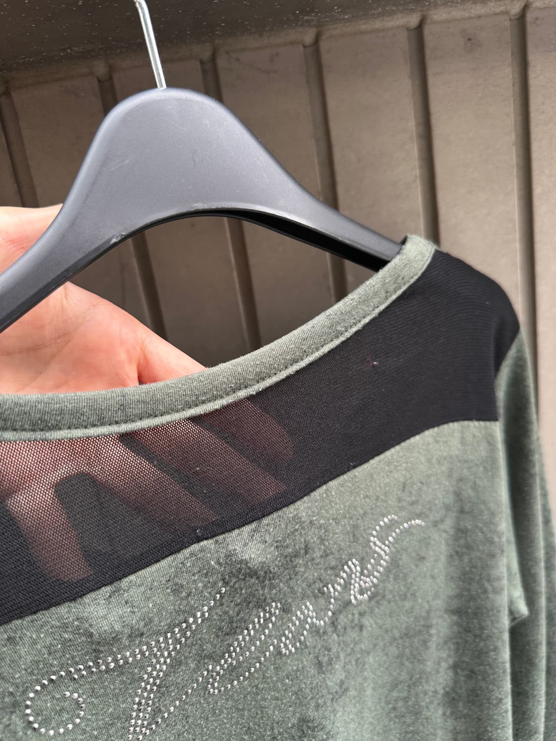 Side shirring detail khaki long sleeve 상품이미지8