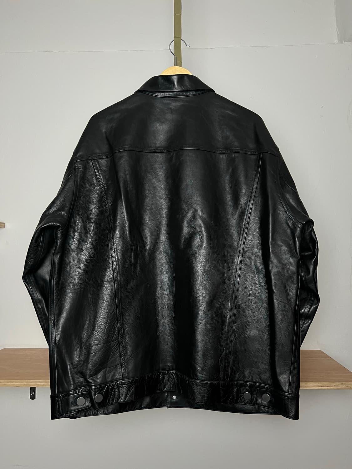 UNUSED 언유즈드 horsehide leather trucker 상품이미지2