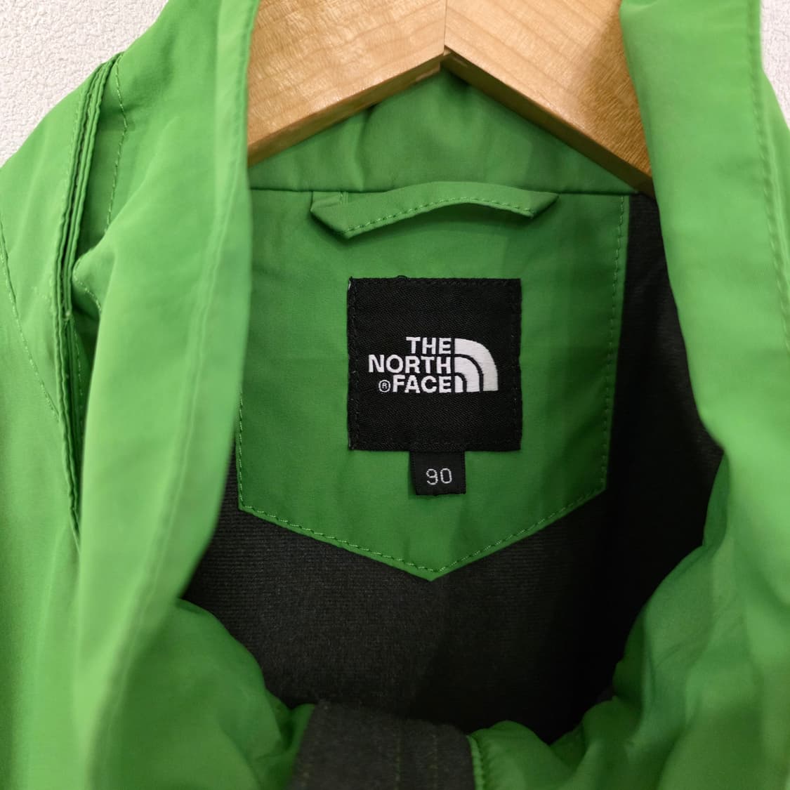 노스페이스 바람막이 90 그린/블랙/그레이 상품이미지7