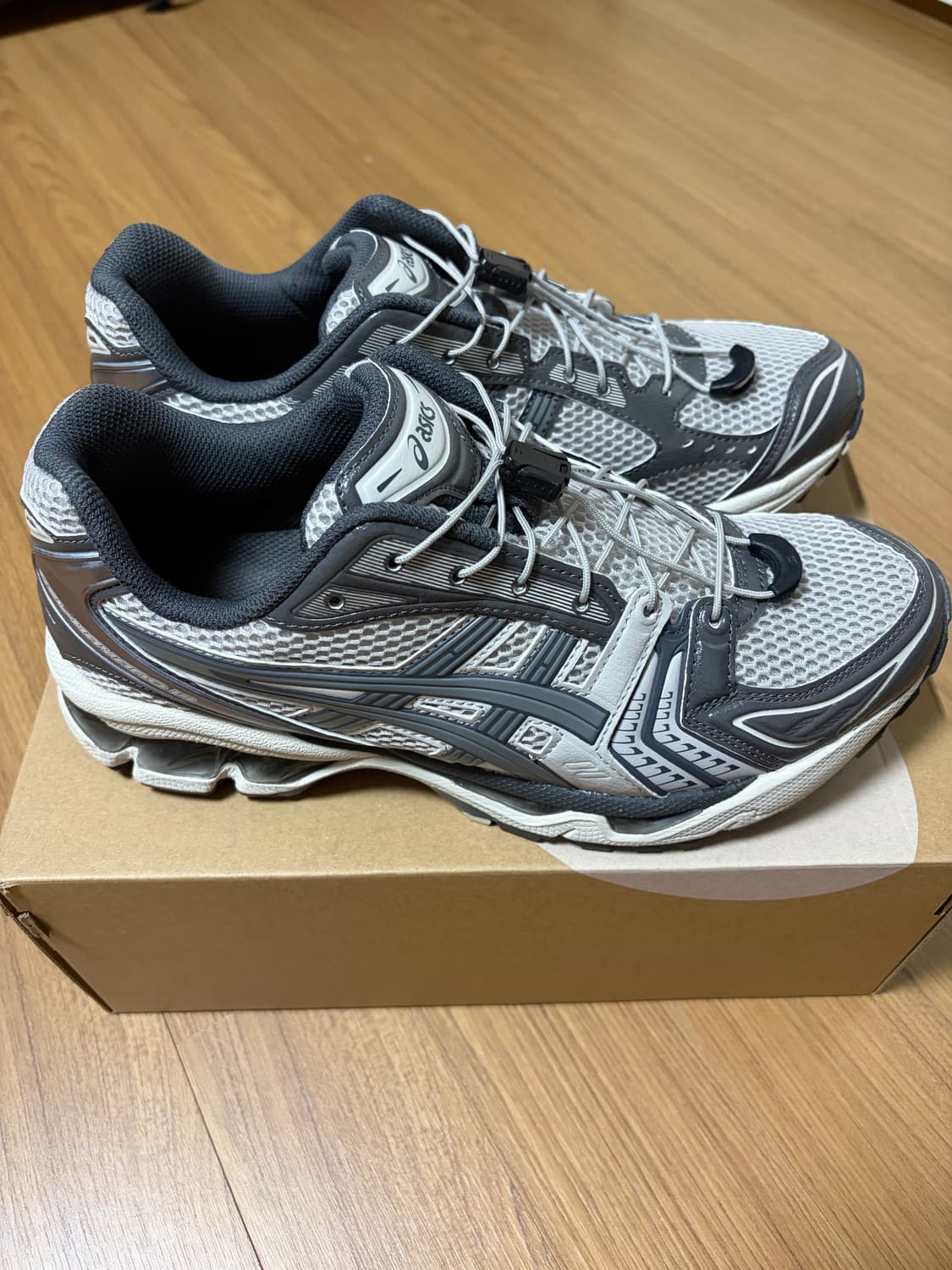 아식스 언리미티드 젤 카야노 14 오이스터 그레이 클레이 그레이 상품이미지5