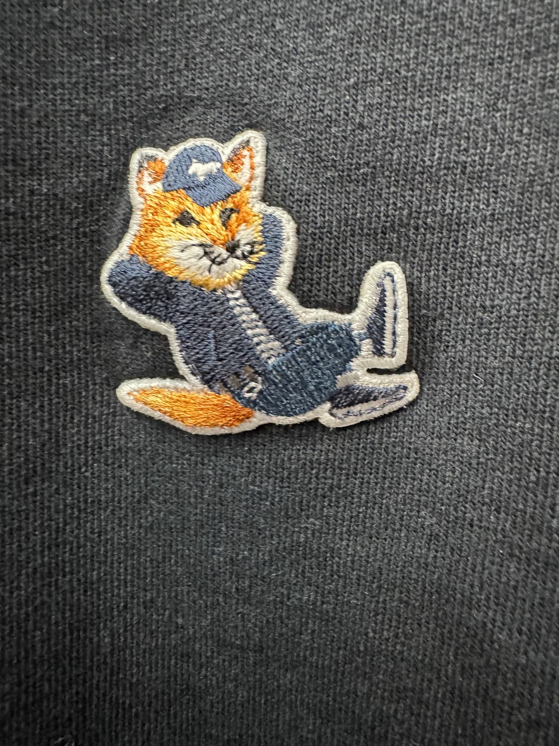 메종키츠네 여우로고 자수 맨투맨 XL(L) 상품이미지3