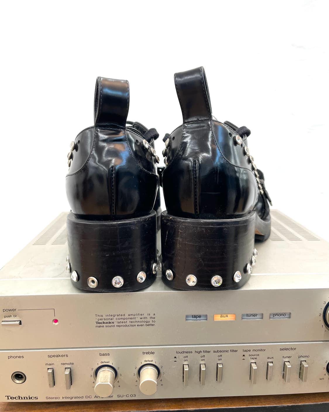 [245] N21 넘버투애니원 스터드 구두 상품이미지4